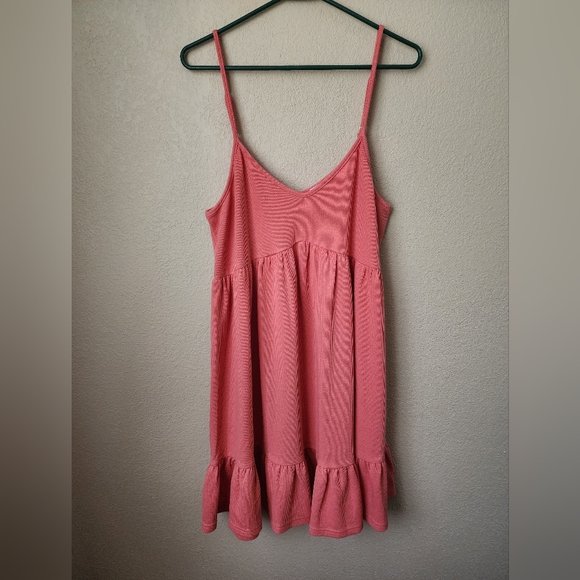 Dress - Picture 1 of 1